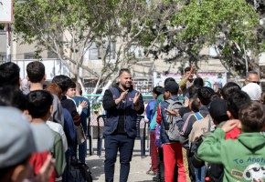 نشاط توعوي في غزة حول مخلفات الحرب يستهدف الأطفال ضمن مشروع (MAG)